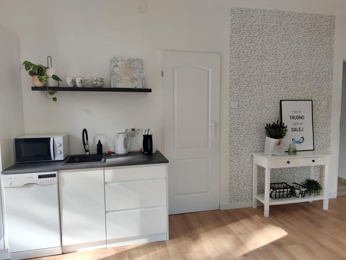 Apartament W Sasiedztwie Lasu 1800M Od Morza Zoppot Exterior foto